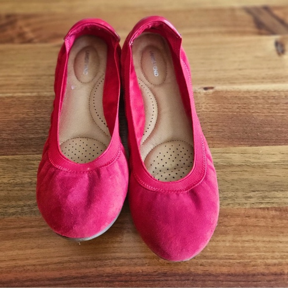 Lands’ End Red Suede Ballet Flats Size 8 - Picture 2 of 5